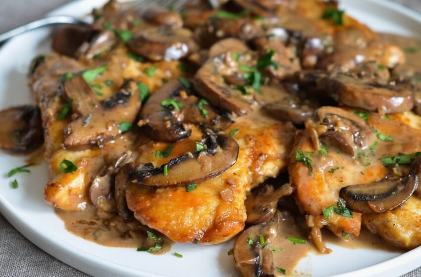 Chicken Marsala Recipe (Easy, Classic & Delicious)